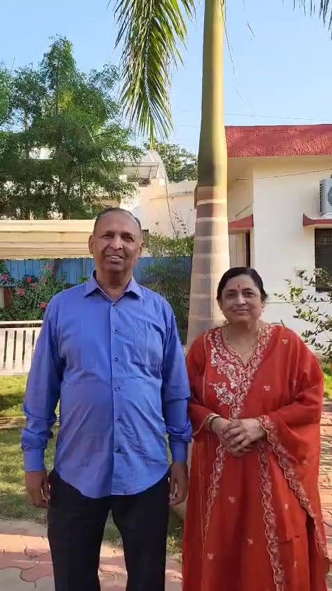 A still from Mummy pappa's video message